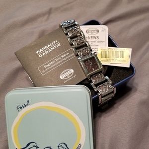 Fossil watch, NWT in tin
